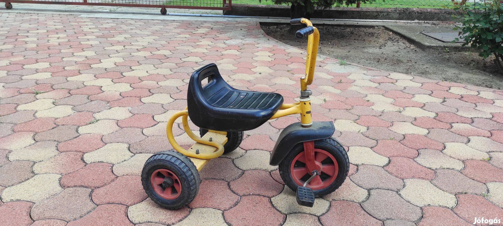 NDK retro gyerektricikli a 80-as évekből, gyűjtői darab