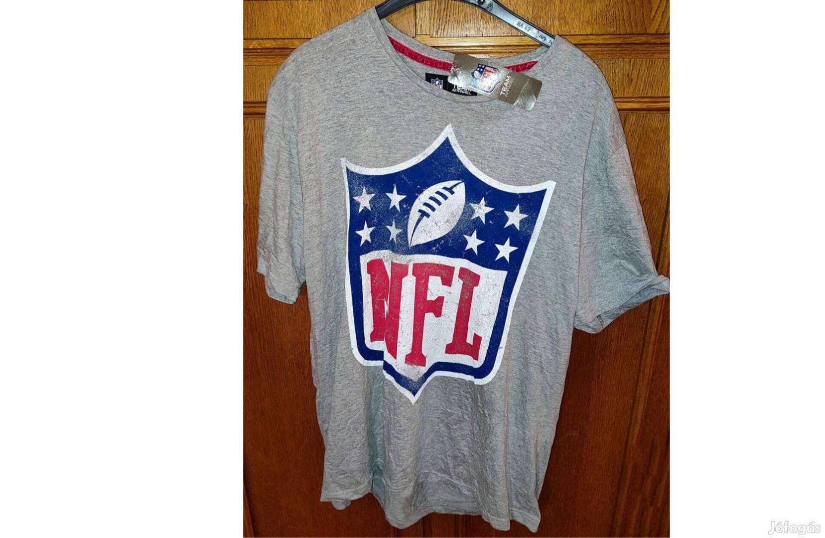 NFL, új, címkés szürke póló (XL)