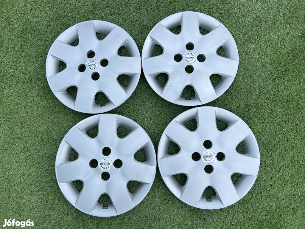 NISSAN 15" dísztárcsa