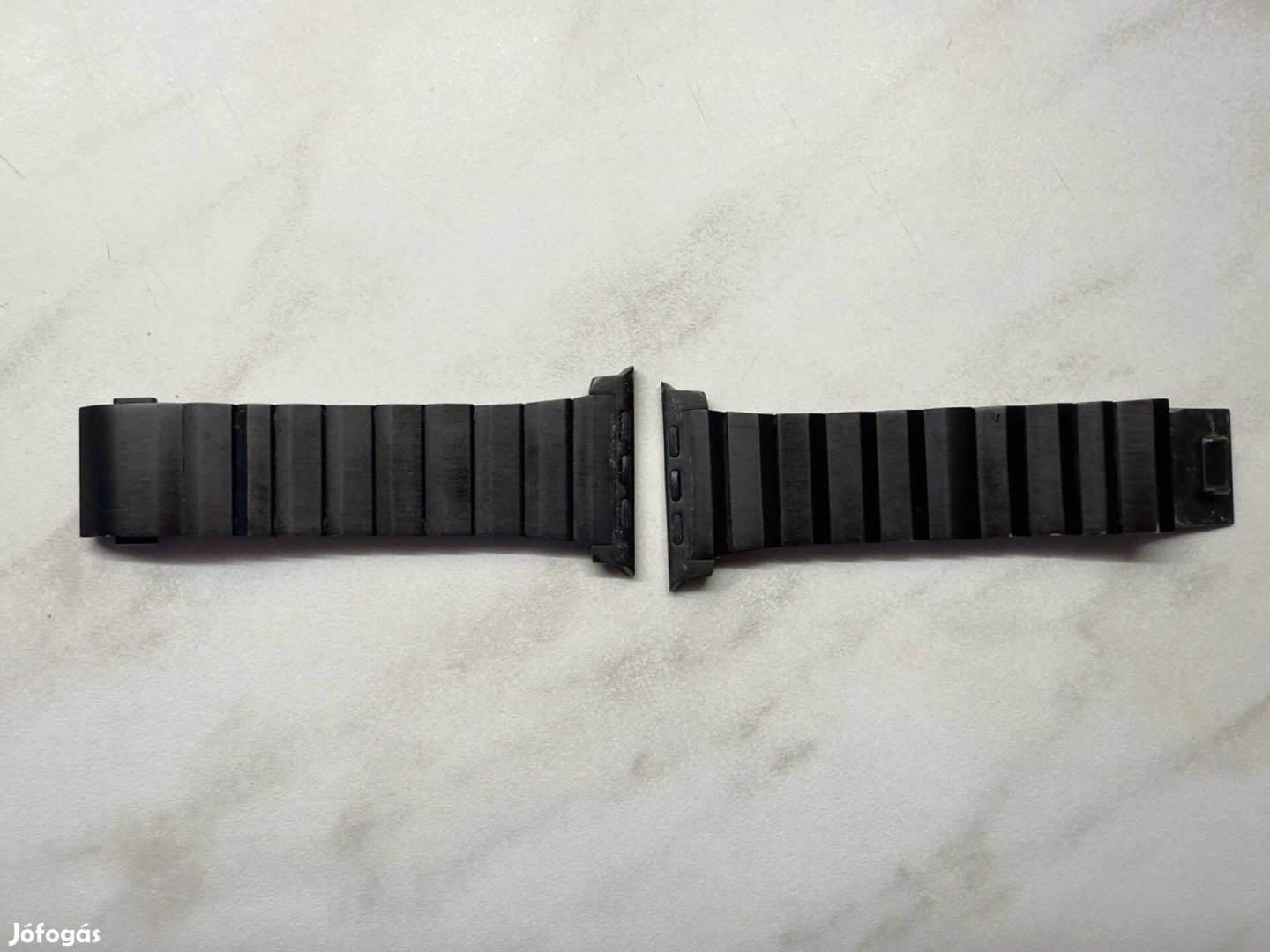 NOMAD titanium Apple Watch szíj 44/45/46/49 mm