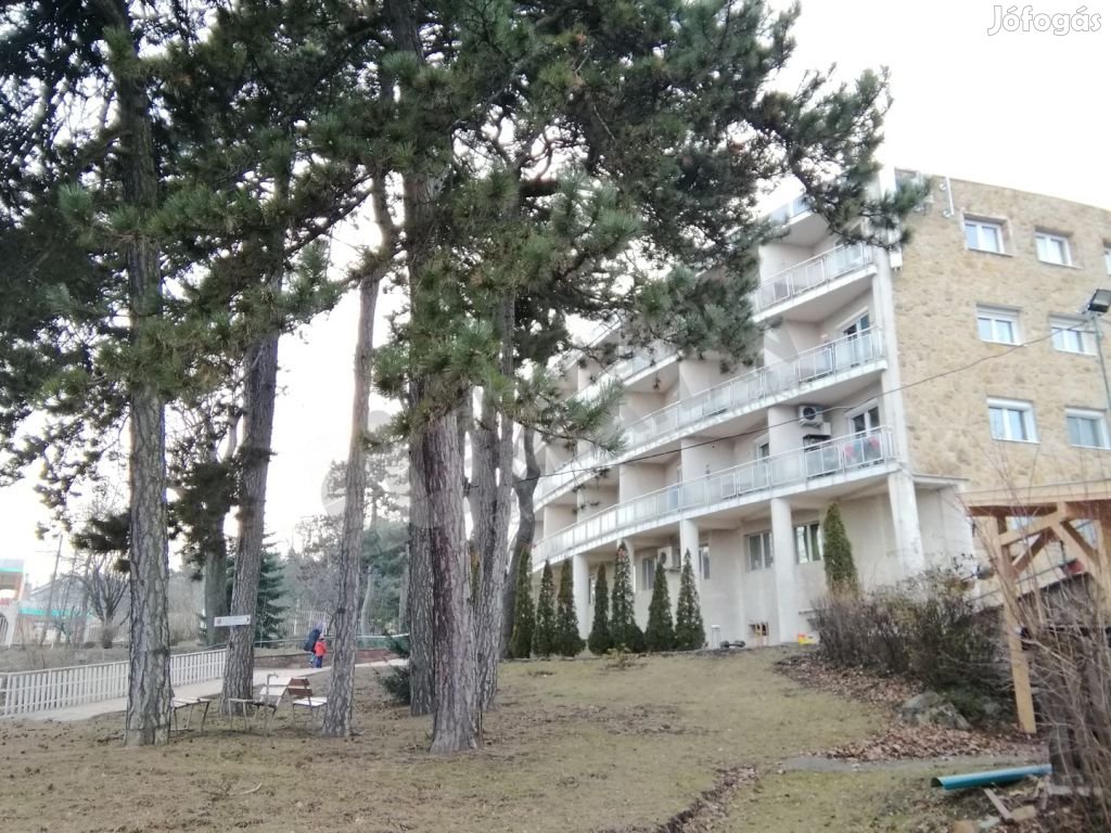NORMAFÁNÁL, REGE ÚTON KIADÓ 2 SZOBÁS+DUPLA ERKÉLYES, FELÚJÍTOTT LAKÁS!