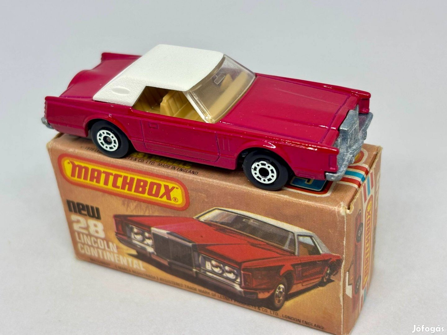 NR28 Lincoln Continental angol Matchbox + eredeti doboz