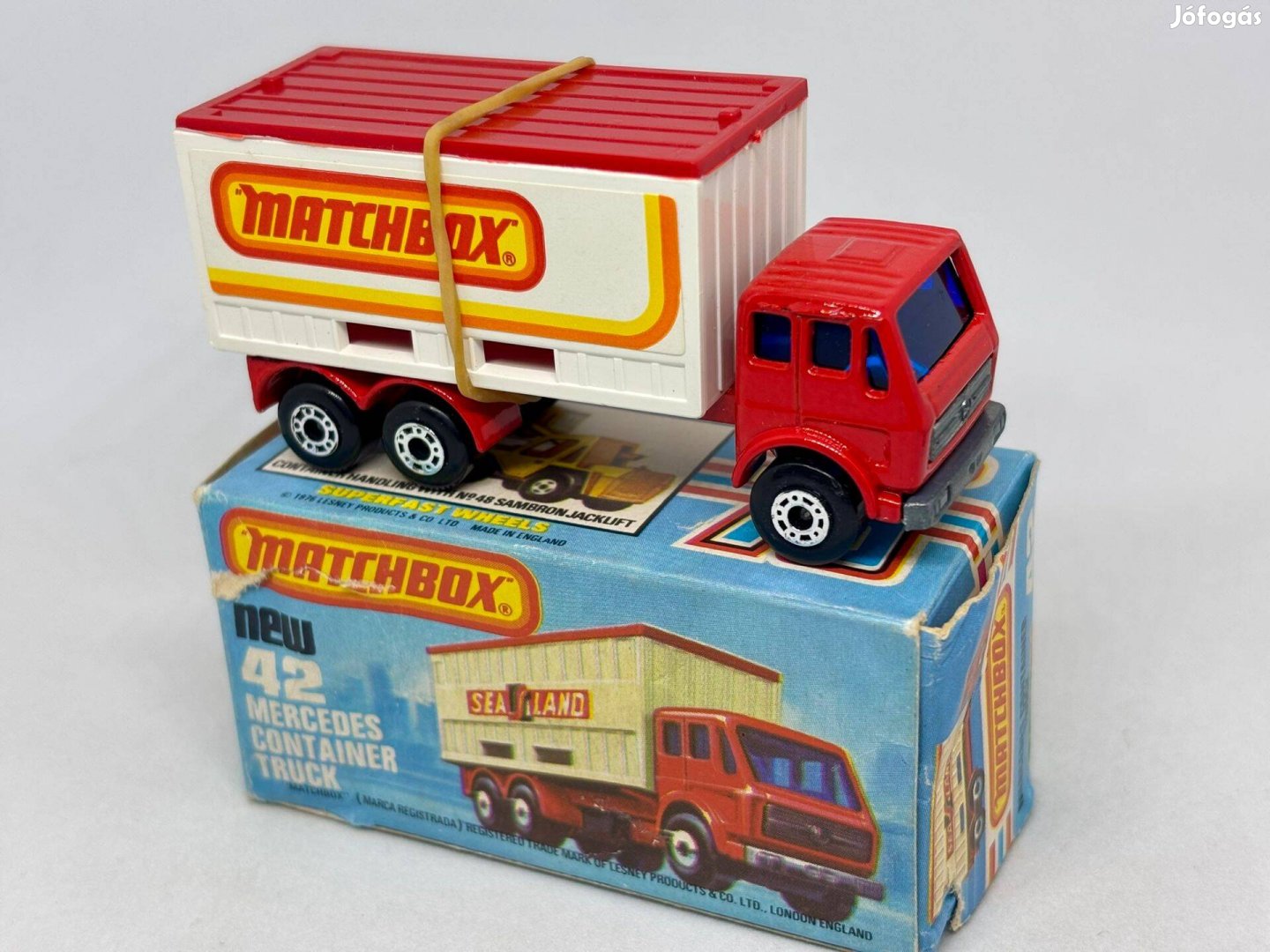 NR42 Mercedes Container Truck + eredeti doboz