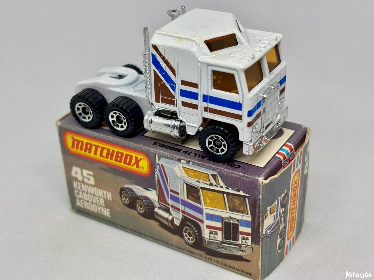 NR45 Kenworth Aerodyne + eredeti doboz