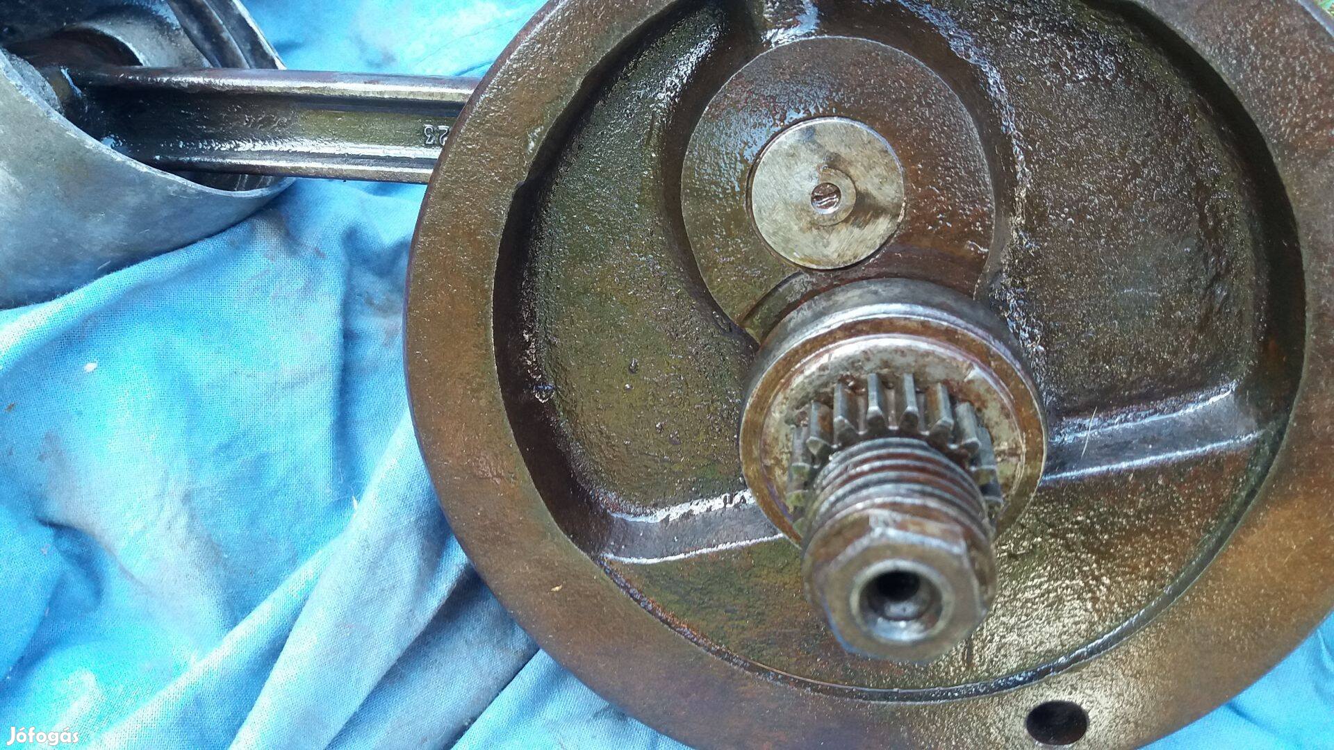 NSU 351 OSL motorkerékpár főtengely (NSU Konsul)