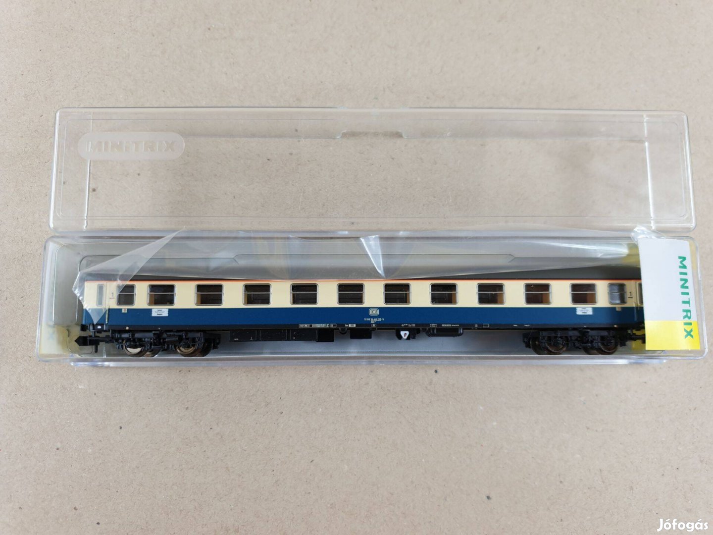 N 1:160 Trix - Minitrix 18406 DB Expressz Személyvagon - Vagon