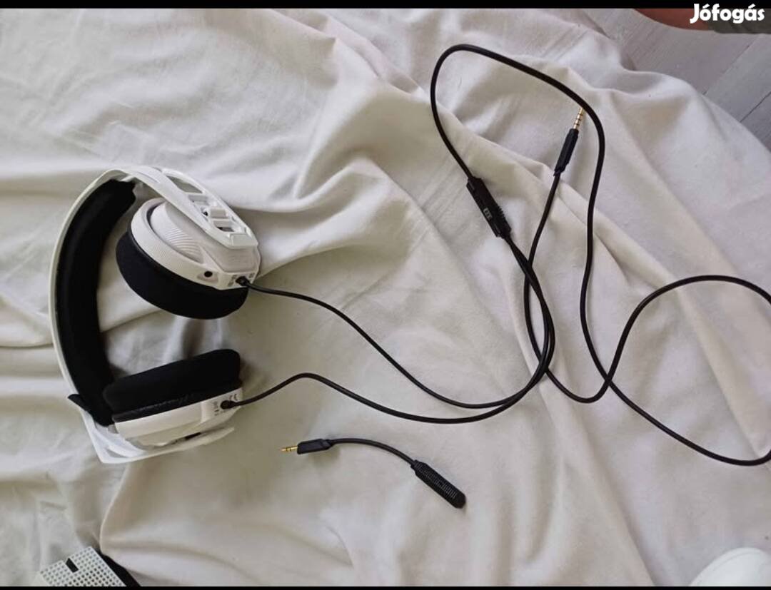 Nacon 400 RIG Jack-dugós,mikrofonos gamer headset