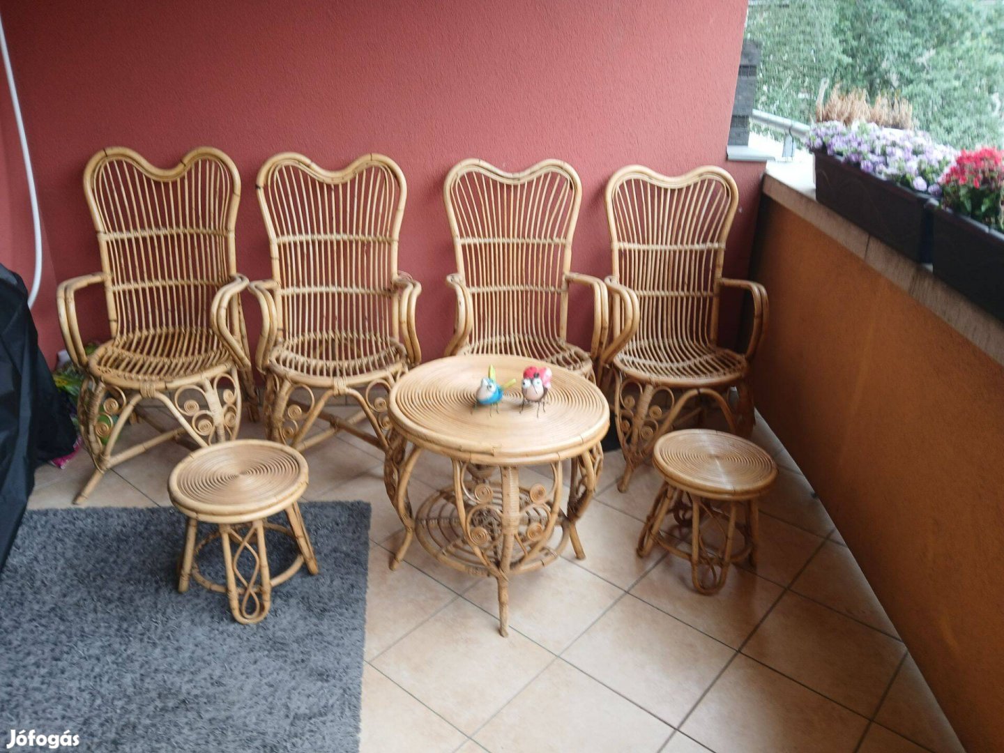 Nádbútor, rattan szék asztal