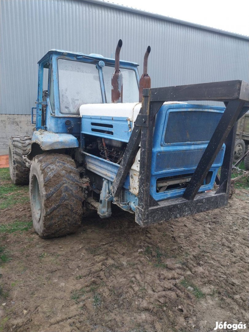Nagy 150Le traktor,6-os V motorral,erdészeti eszközzel elado