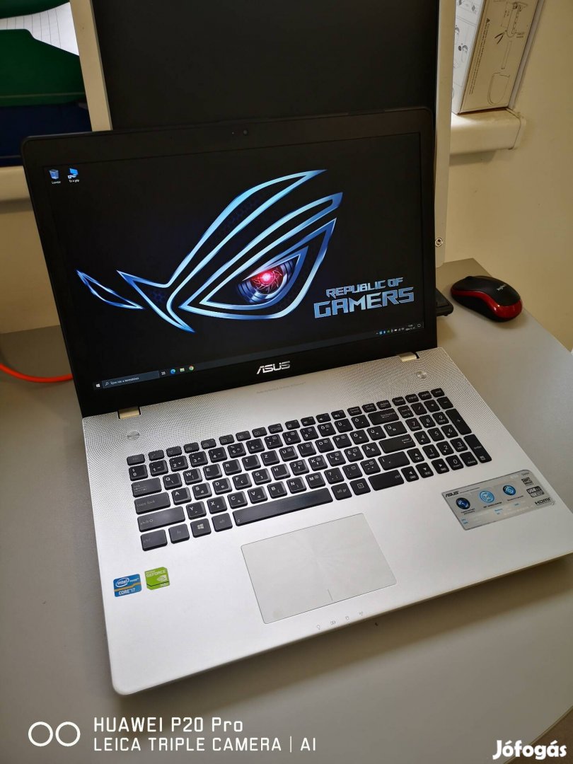 Nagy 17 colos Asus N76V laptop cserélhető is esetleg 