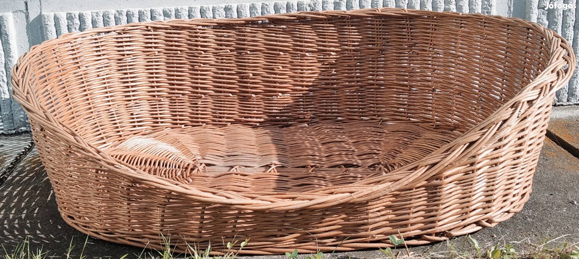 Nagy XXL méretű természetes fűzfa kutyafekhely, kutyaágy 102 x 76 cm