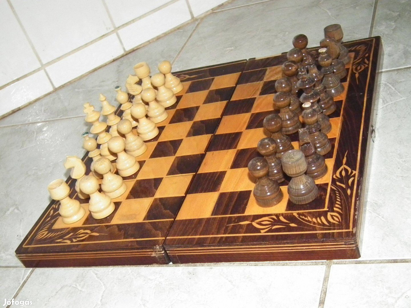 Nagy fa sakk készlet backgammon ostábla korongokkal nr.2