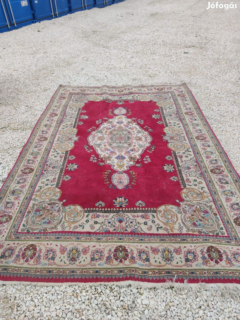 Nagy méretű, vastag, antik kézi perzsa szőnyeg a készítő jelzésével