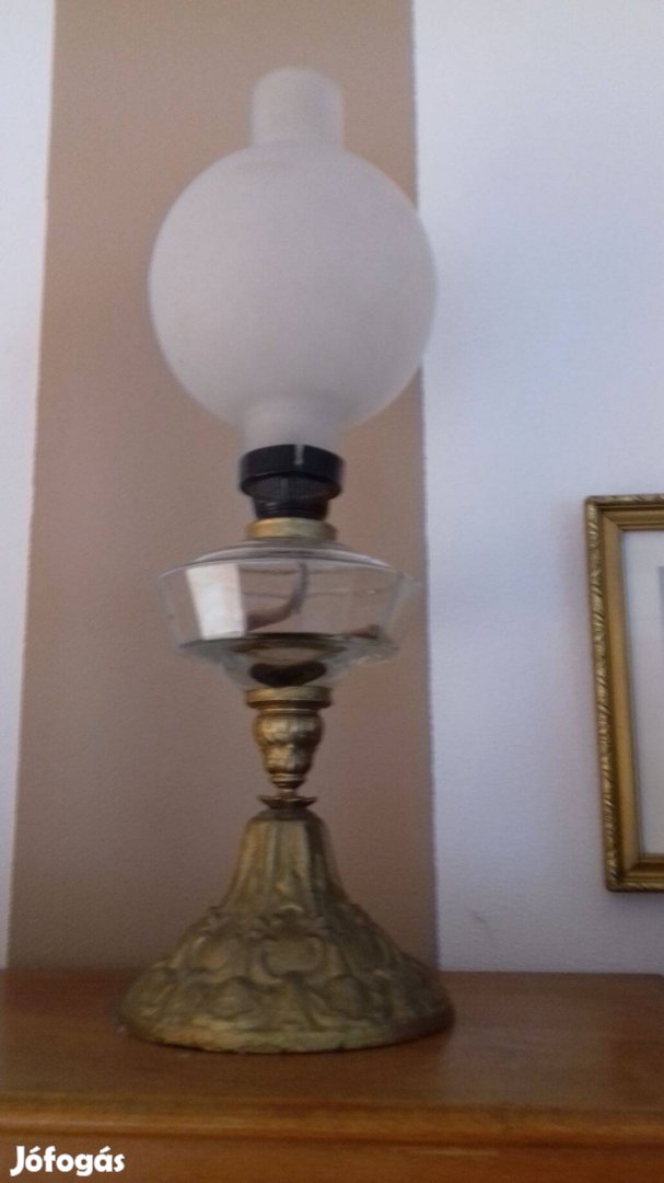 Nagy méretű antik spiáter petróleum lámpa 50cm