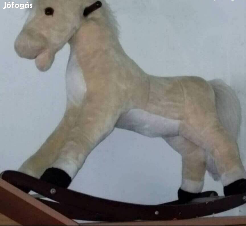 Nagy méretű hintaló 