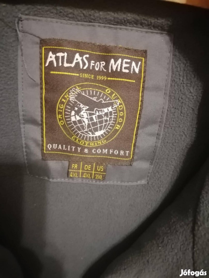 Nagy méretű kabát