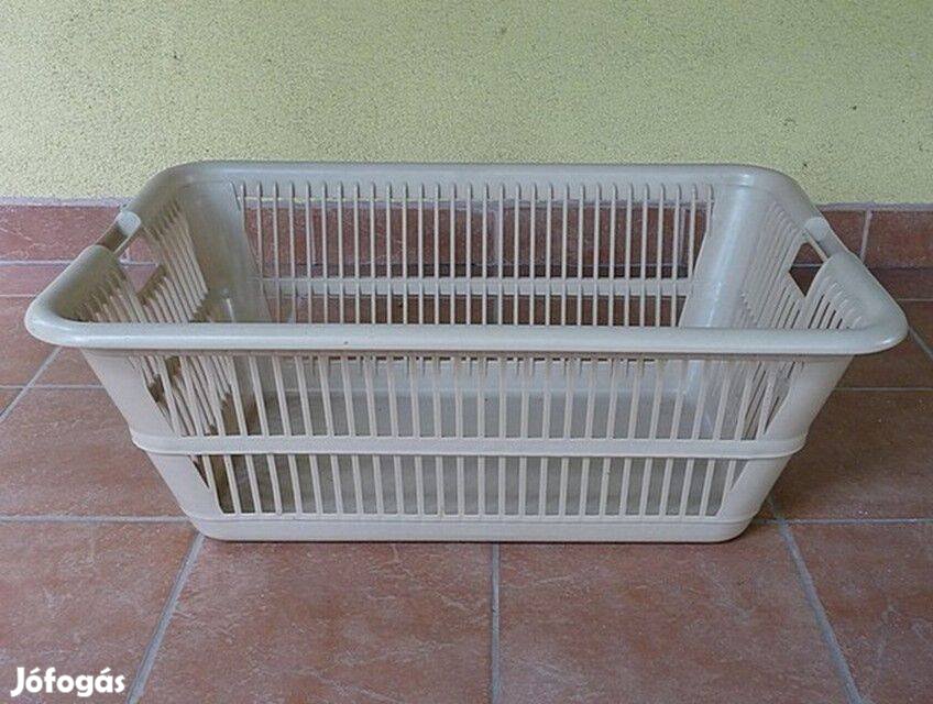 Nagy méretű ruháskosár eladó
