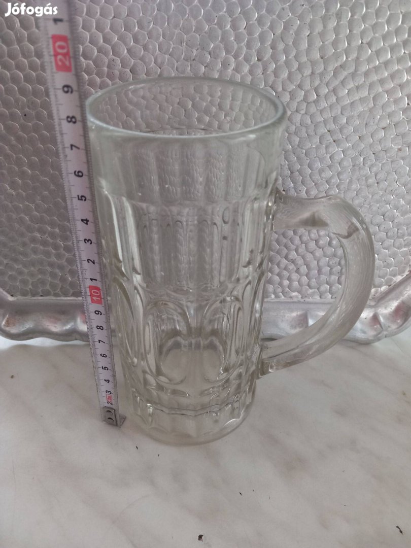 Nagy méretű üveg sörös korsó 1 l-es