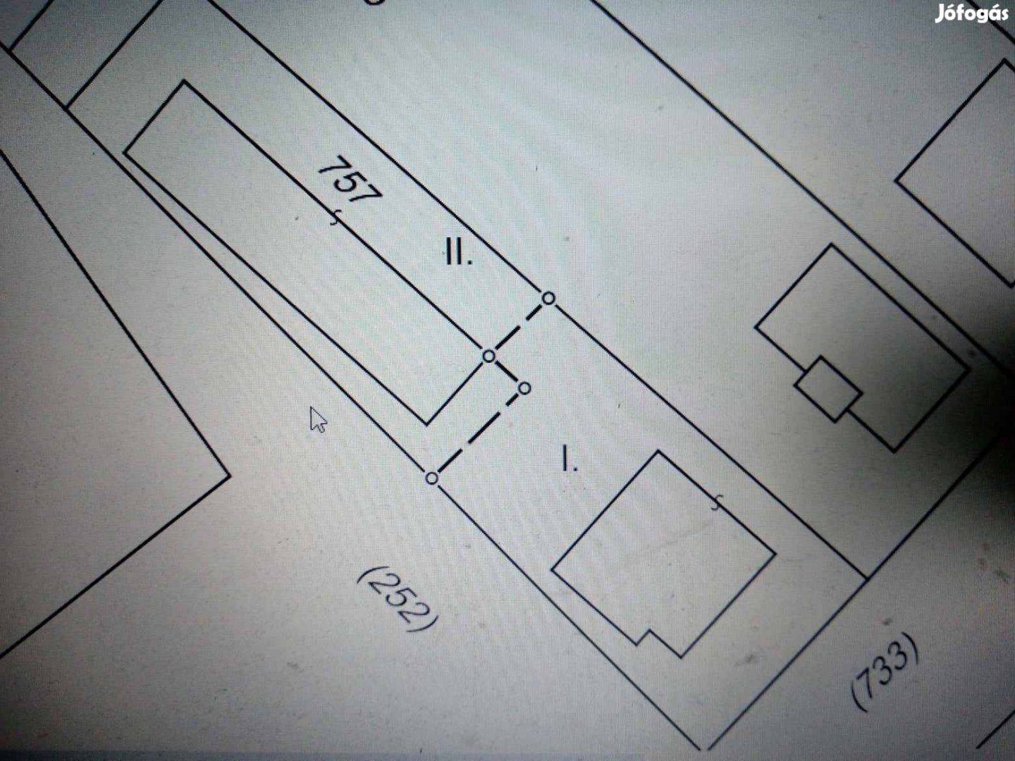 Nagy raktár Szigetbecsén