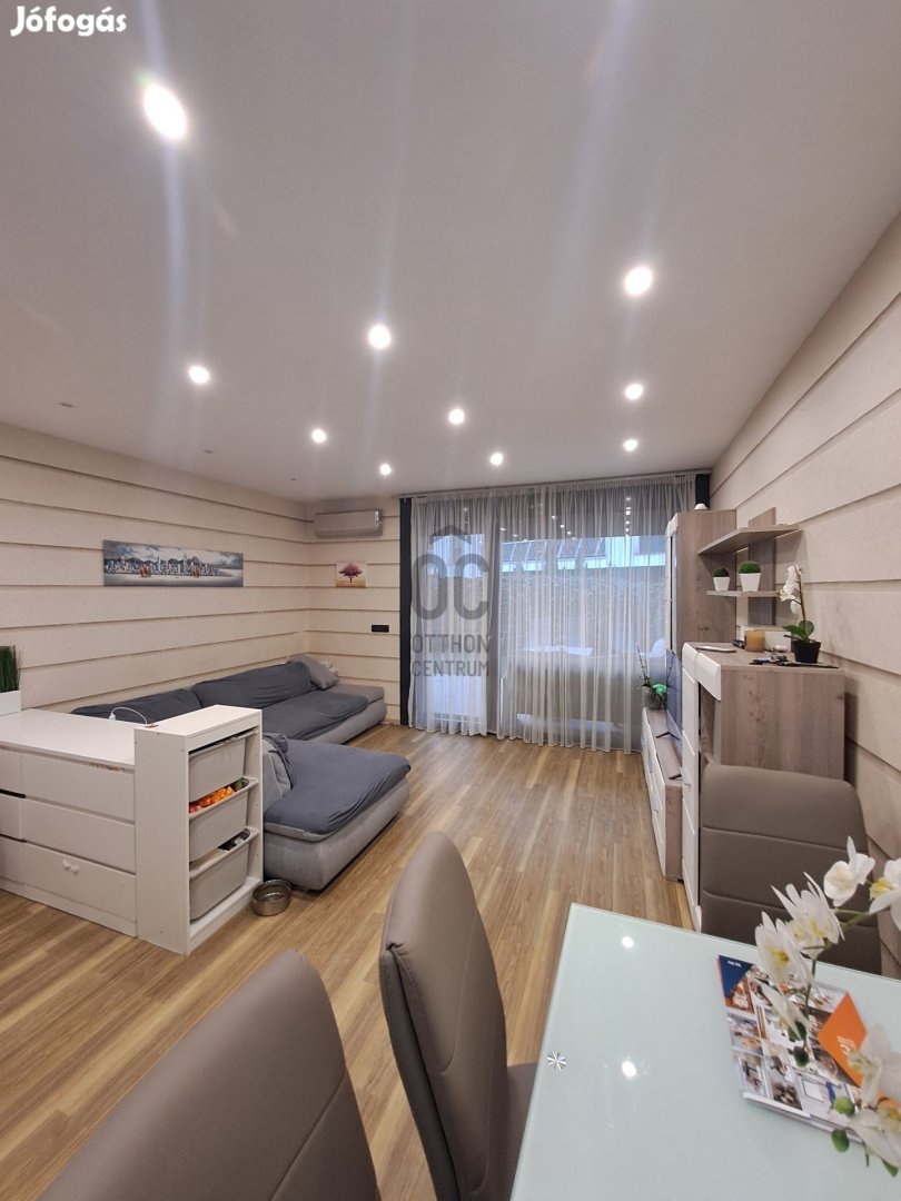 Nagyerdőn, Bem-lakóparkban, újszerű, 62,66 nm-es,