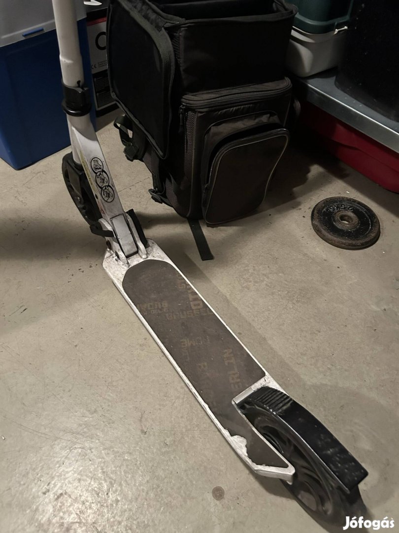Nagykerekű városi oxelo roller