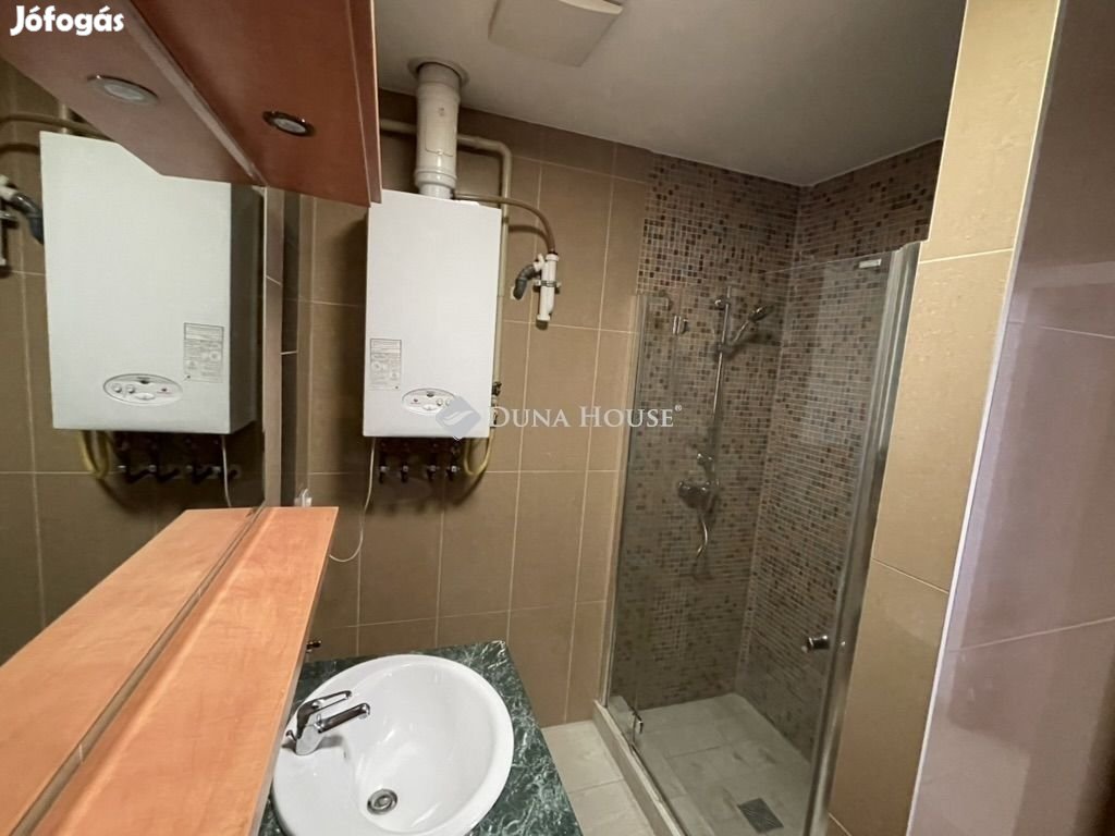 Nagykőrösi eladó 63 nm-es lakás