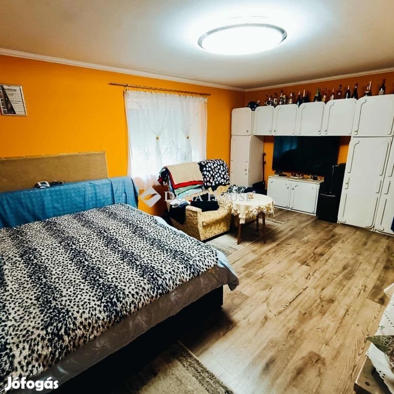 Nagykőrösi eladó 70 nm-es ház