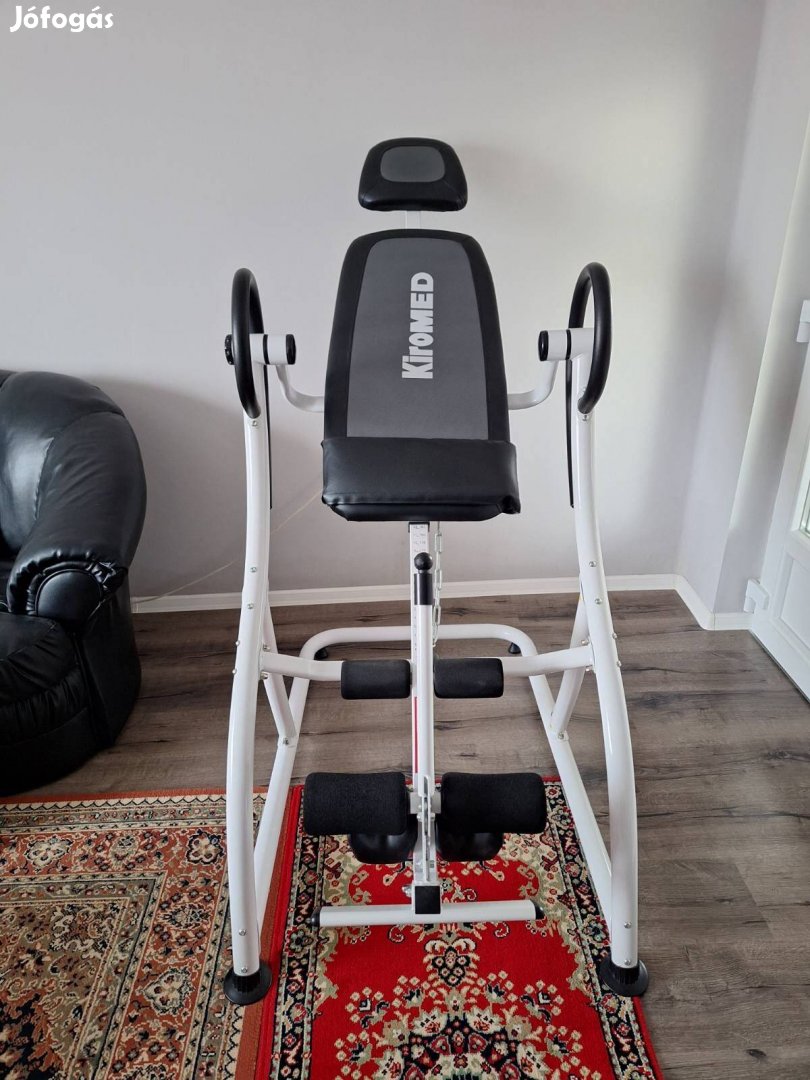 Nagyméretű, masszív gerincnyújtó denevérpad eladó!