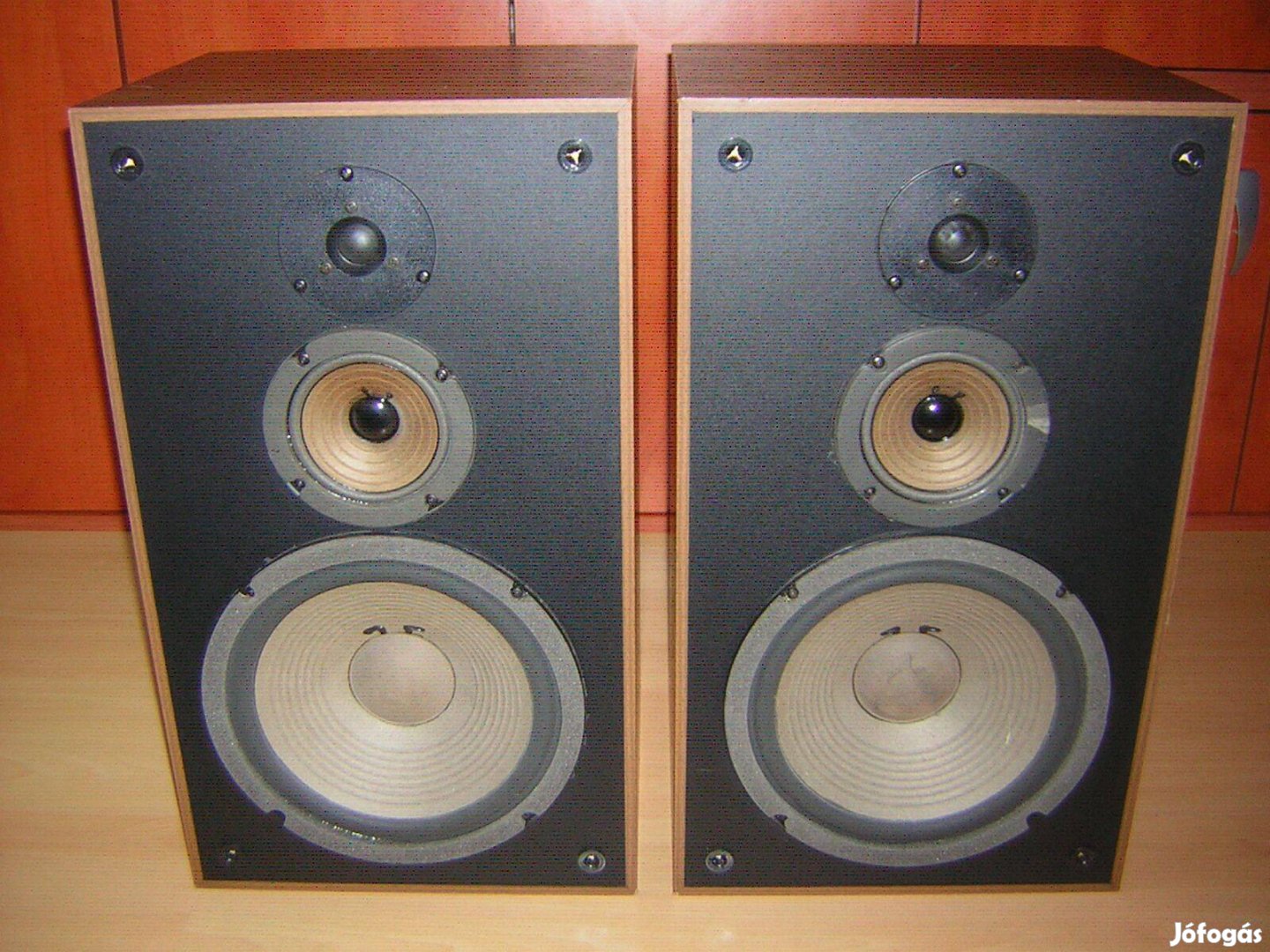 Nagyméretű háromutas ritka hifi hangfal hangfalpár