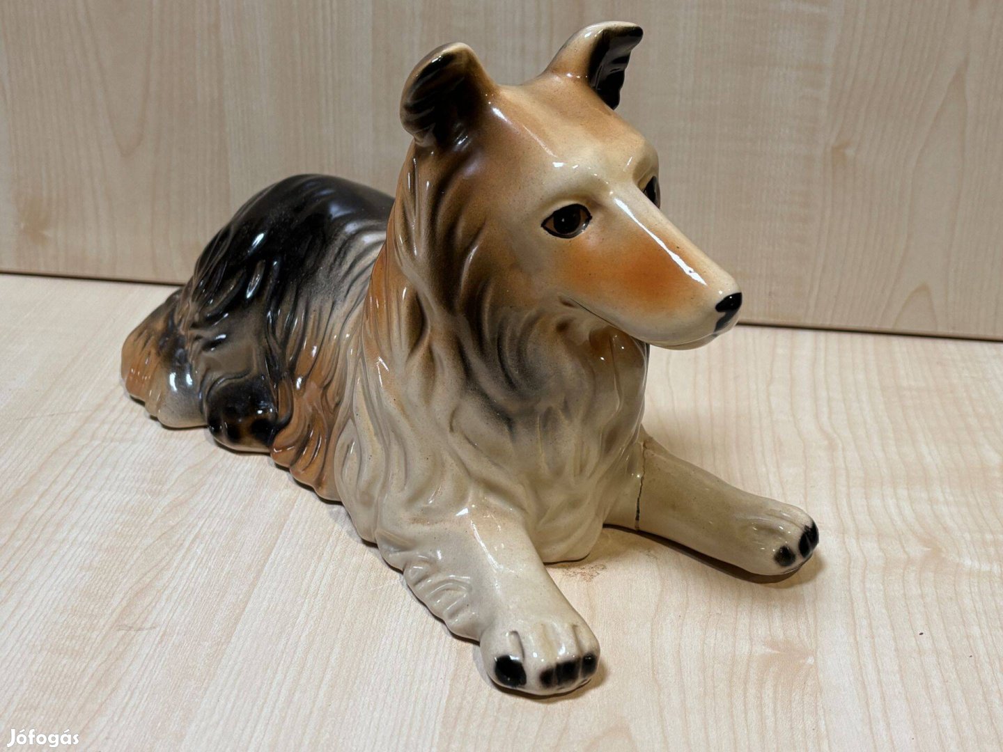 Nagyméretű kerámia kutya, sérült