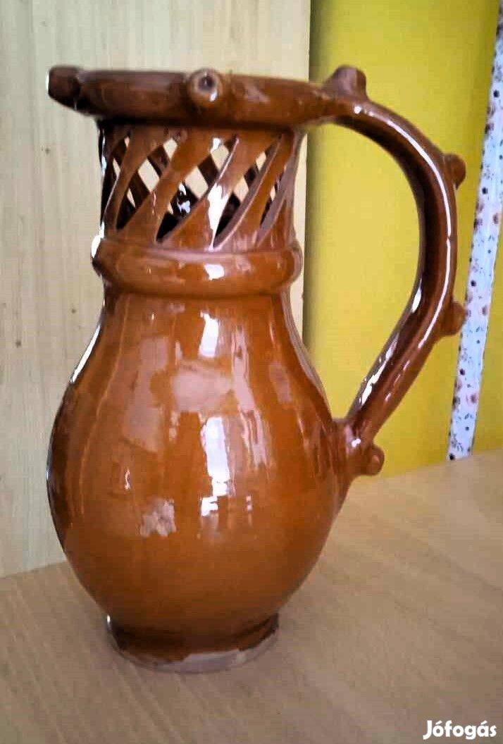Nagyméretű mázas cserép furfangos kancsócsalikancsó