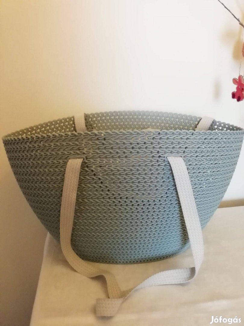 Nagyméretű strandtáska bevásárló női táska új állapotban