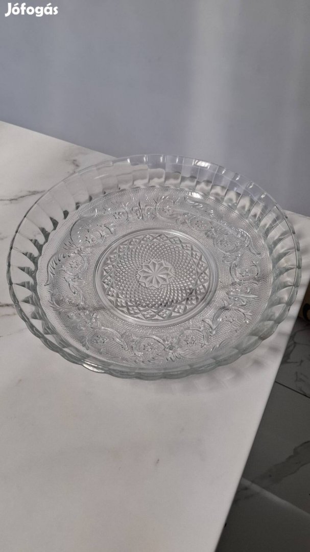 Nagymeretű üveg tál