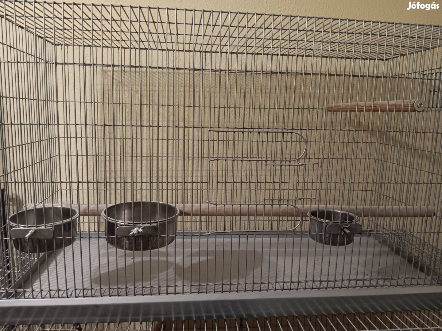 Nagyobb kalitka eladó
