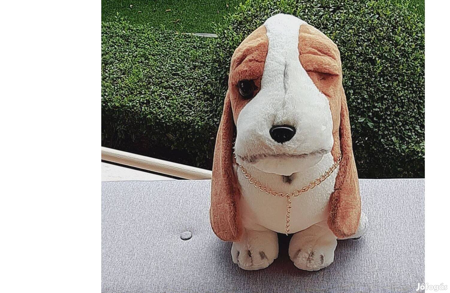 Nagyobb méretű plüss kutyus eladó