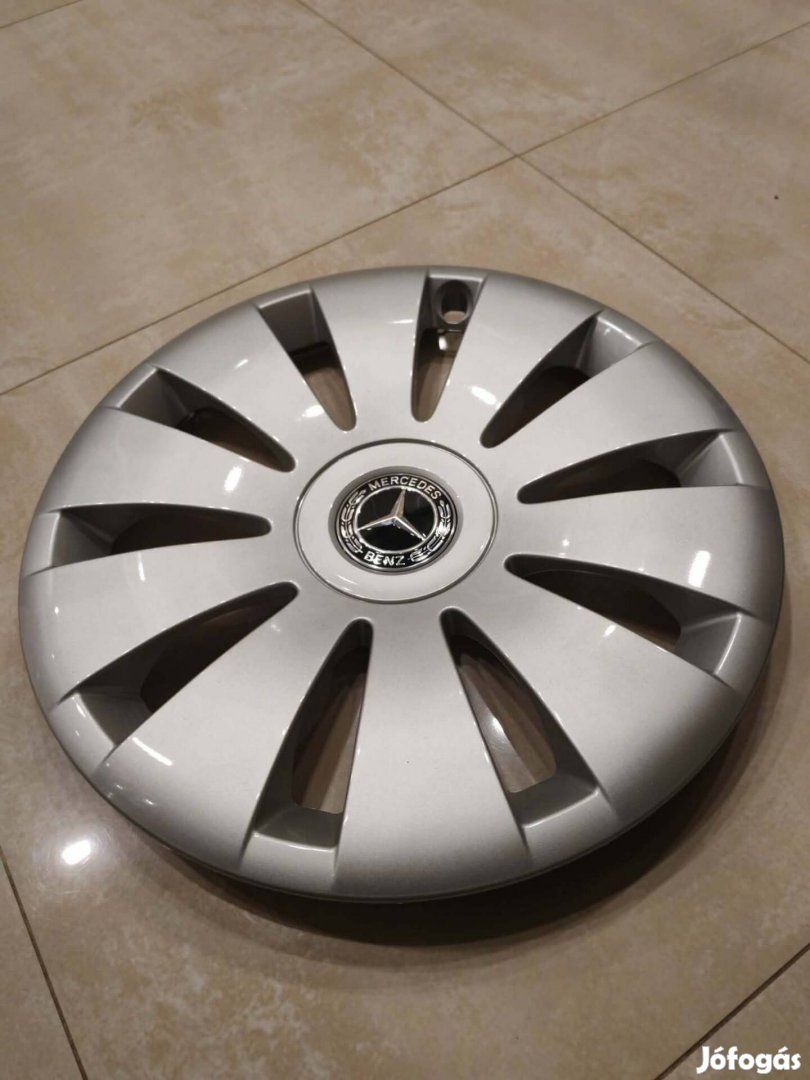 Nagyon szép 16-os 16 Mercedes dísztárcsa szett, gyári