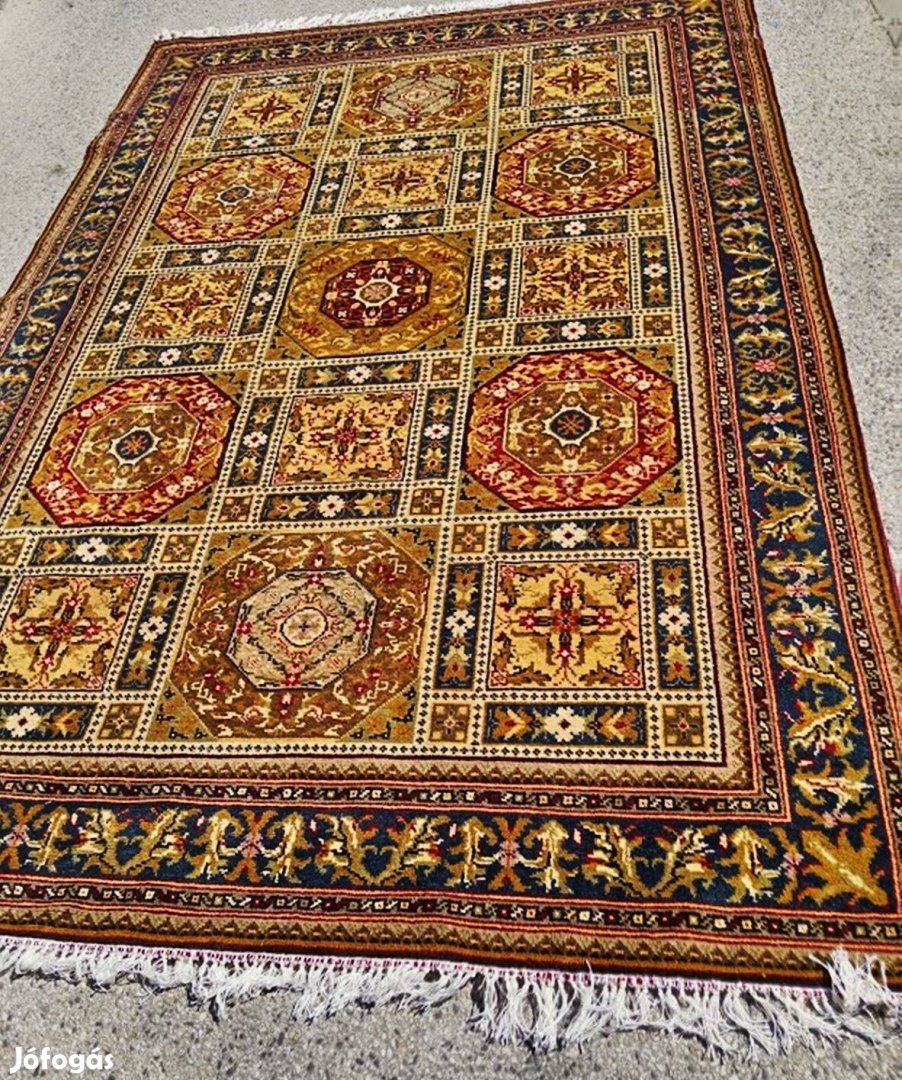 Nagyon szép , Békésszentandrási szőnyeg 200 x 300 cm
