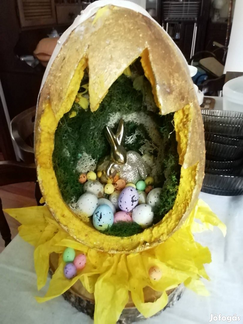 Nagyon szép húsvéti dekoráció, asztalközép, ablakdísz 