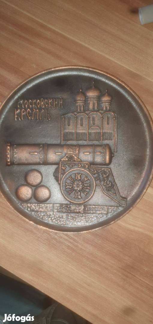 Nagyon szép orosz öntvény fali tál