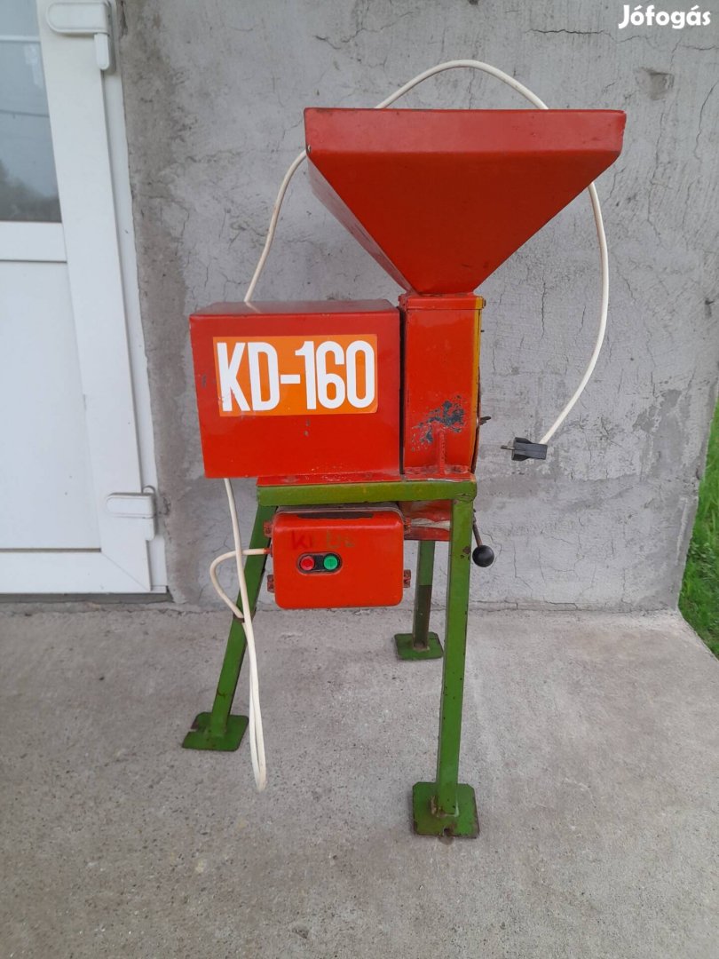 Nagyteljesítményű KD-160 terménydaráló, daráló