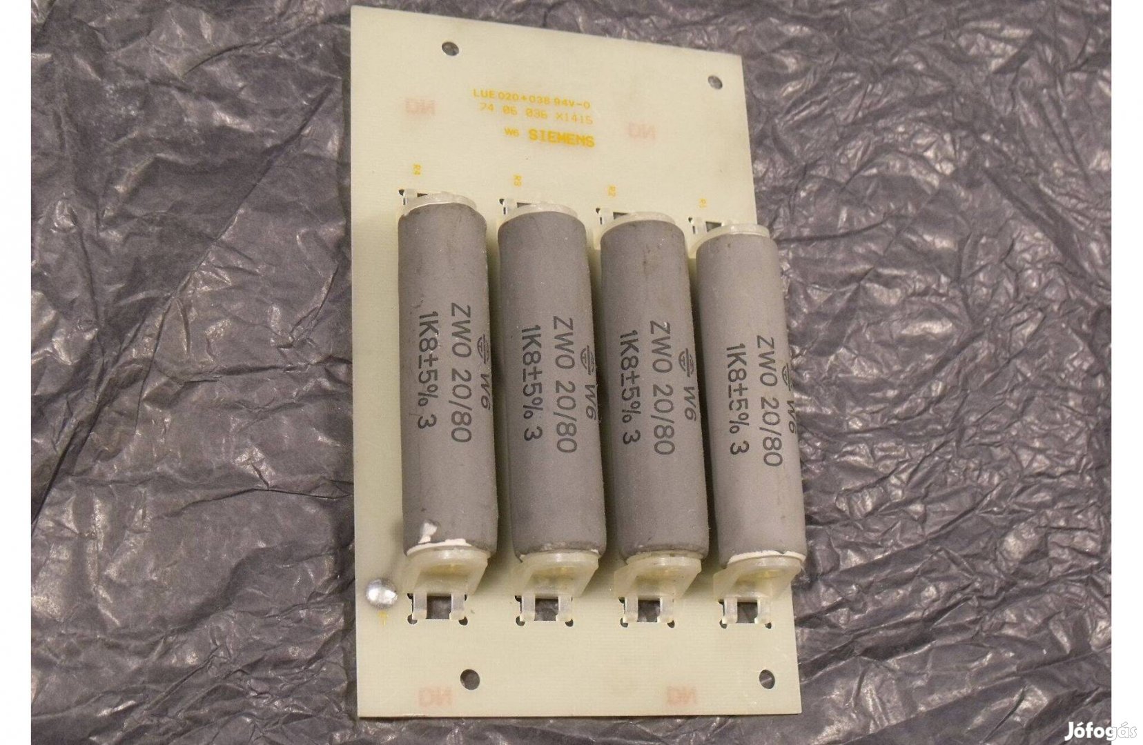 Nagyteljesítményű Siemens ellenállás: 1,8k/80W. 4db egyben