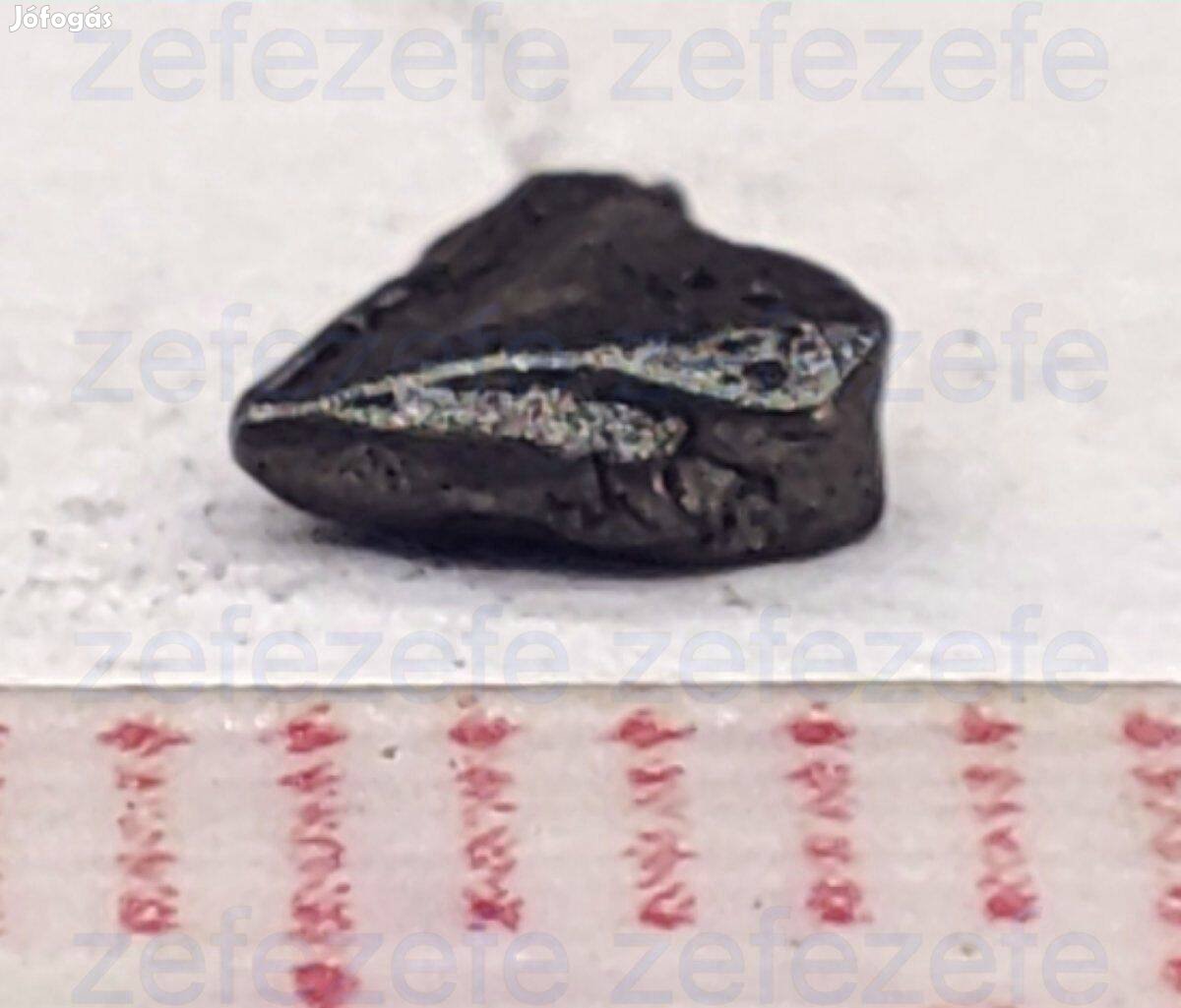 Nantan Fe Meteorit (1516) - 0,06 gramm / 0,3 karát - Kína (1032.)