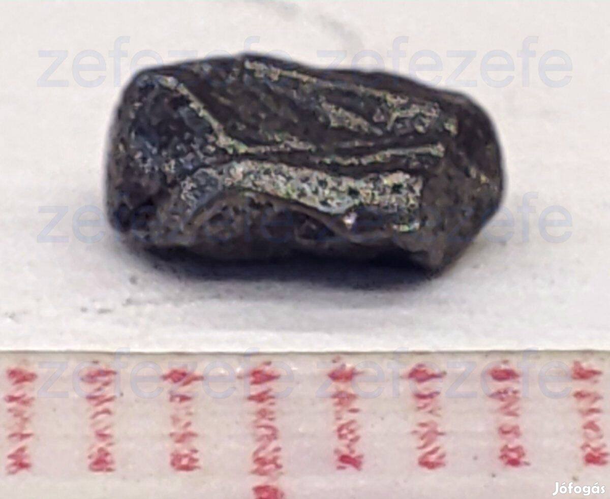 Nantan Fe Meteorit (1516) - 0,14 gramm / 0,7 karát - Kína (763.)