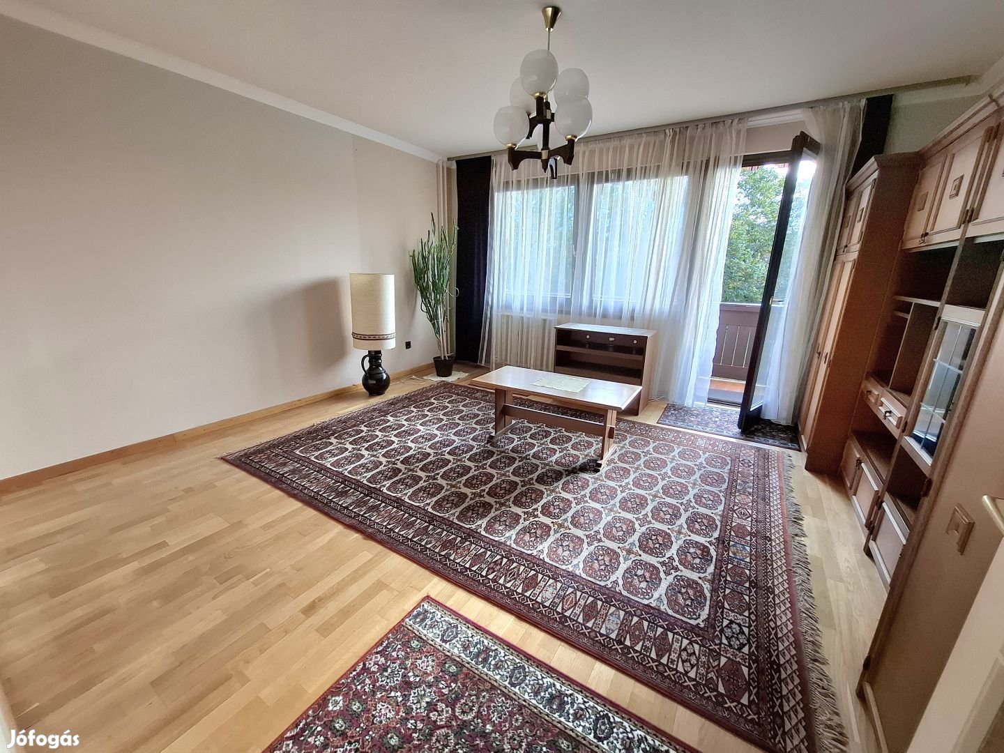 Nappali 3 szobás téglalakás oladon