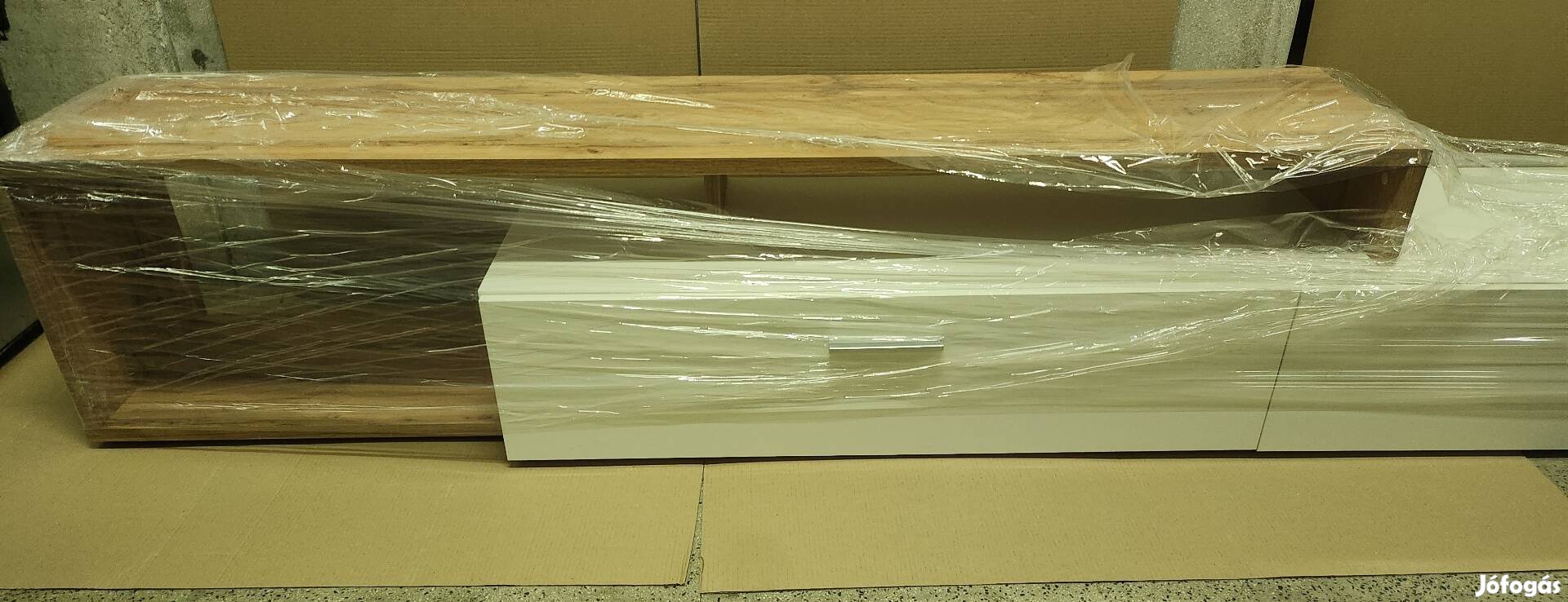 Nappali bútor 3 részes,vitrines!
