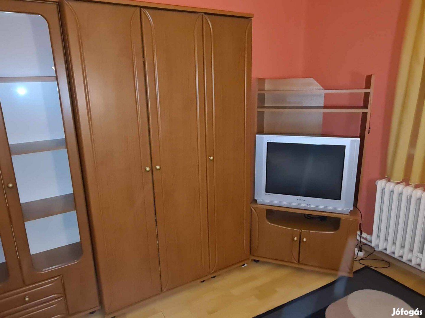 Nappali szobai v. hálószobai szekrény garnitúra, 4-részes