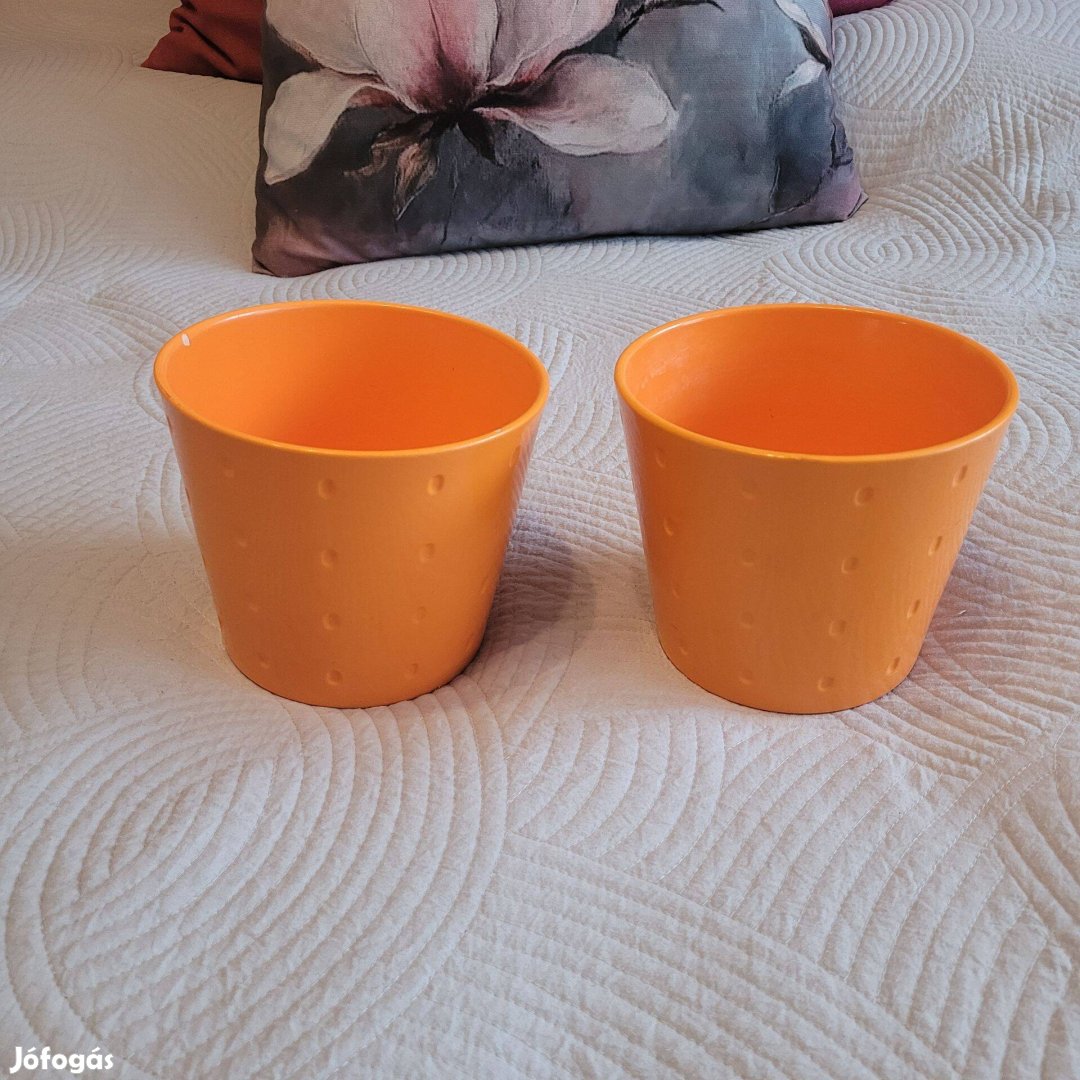 Narancssárga kerámia kaspók