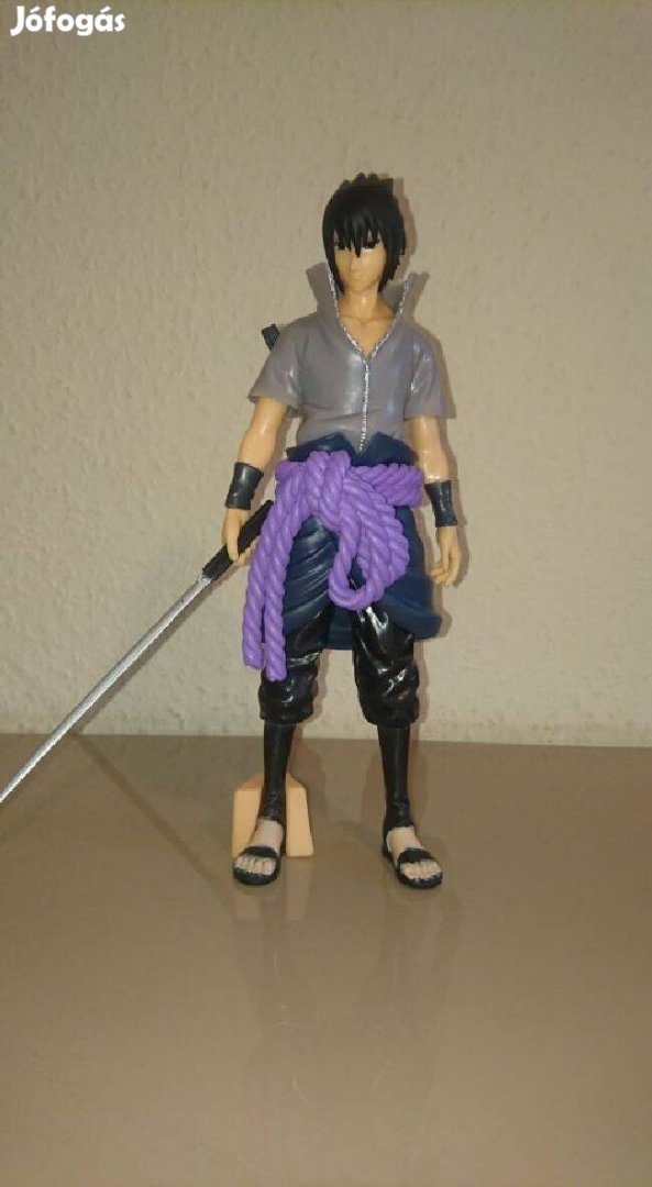 Naruto Shippuden Sasuke Uchiha figura 28 cm Új Készleten számlával