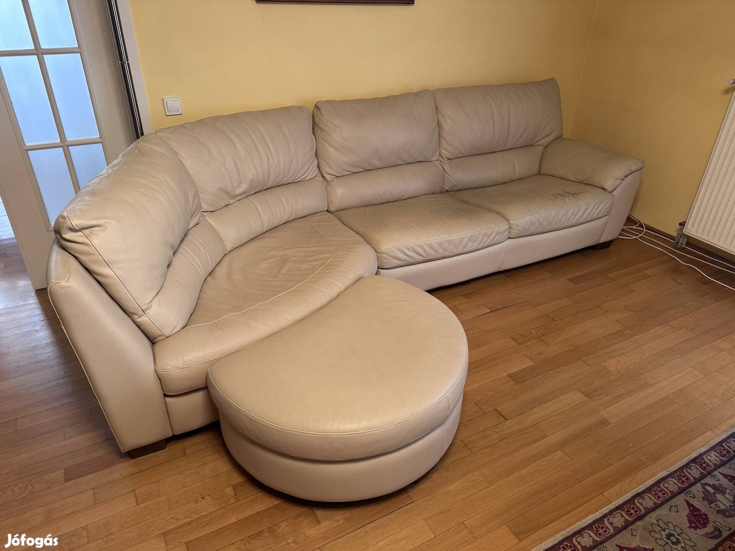 Natuzzi bézs bőrkanapé (használt)