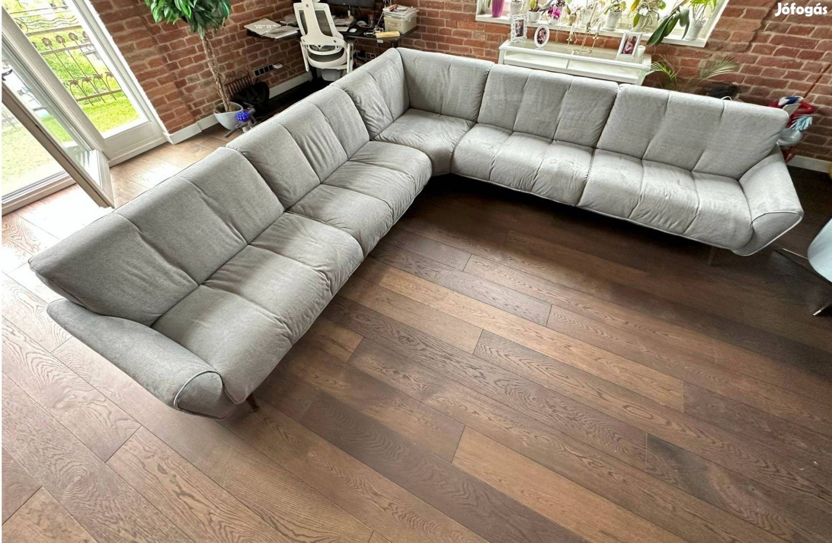 Natuzzi ülőgarnitúra, L alakú 320x320cm olcsón eladó!